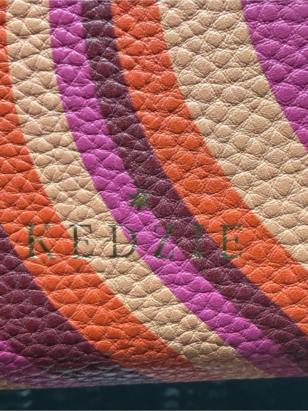 Colorful Pink & Orange Swirl Zip Wristlet Clutch - Picture 3 of 6